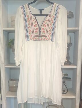 Forever 21 White Dress with Floral Embroidery